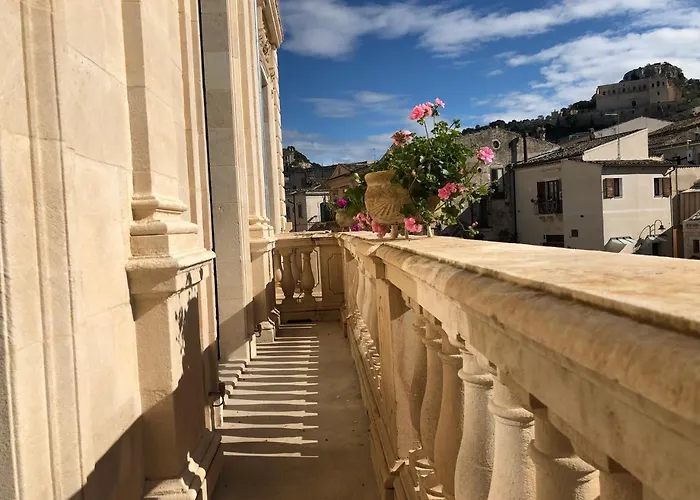 Hotel Palazzo Favacchio - Patanè Scicli