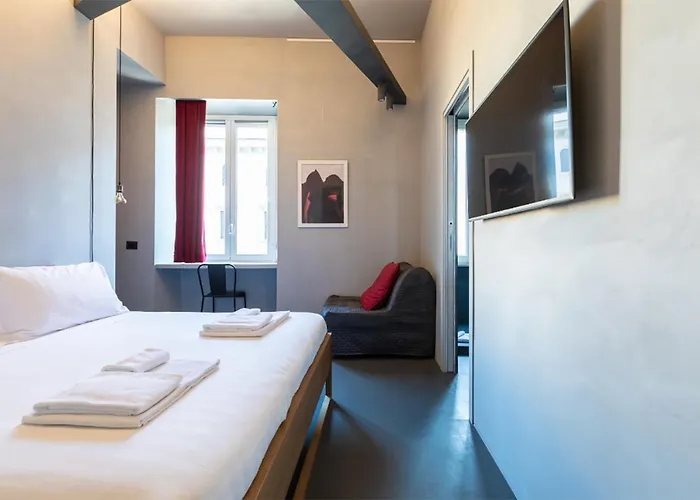  Pietra - The Italian Stay Collection