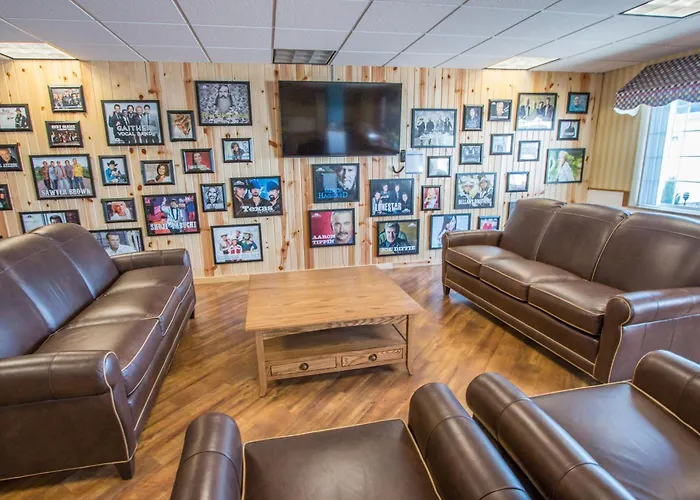 Golf hotel: Blue Gate Garden Inn