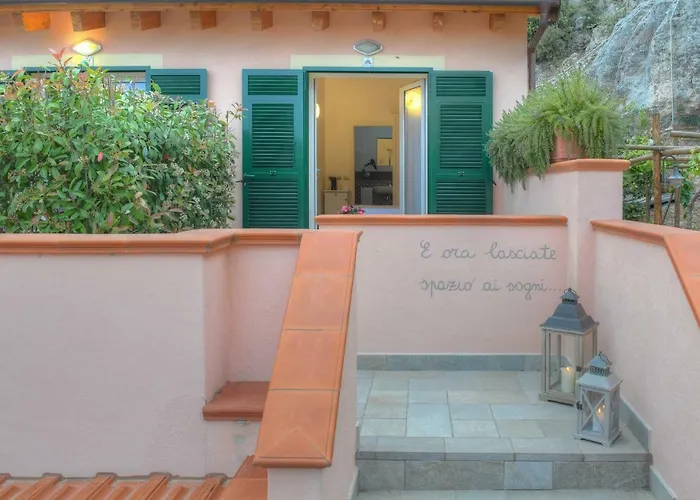 Hotel: La Locanda di Cucco