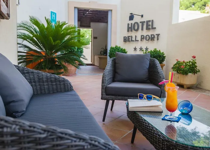  Bell Port