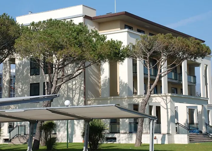 Caesar Residence & Spa