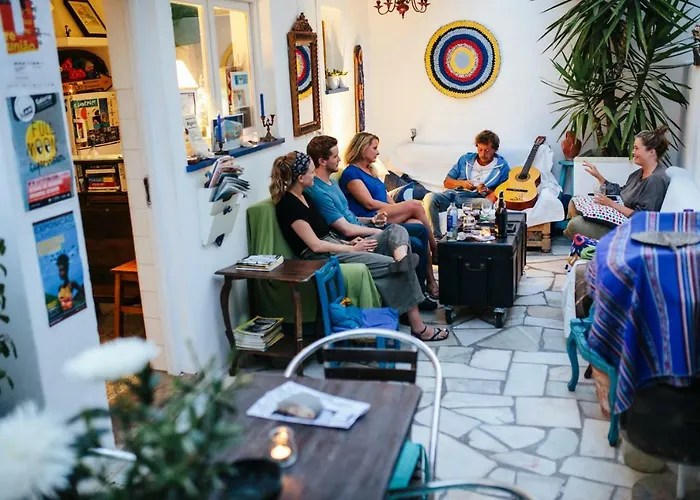 Pet Friendly hotel: Olive Hostel Lagos