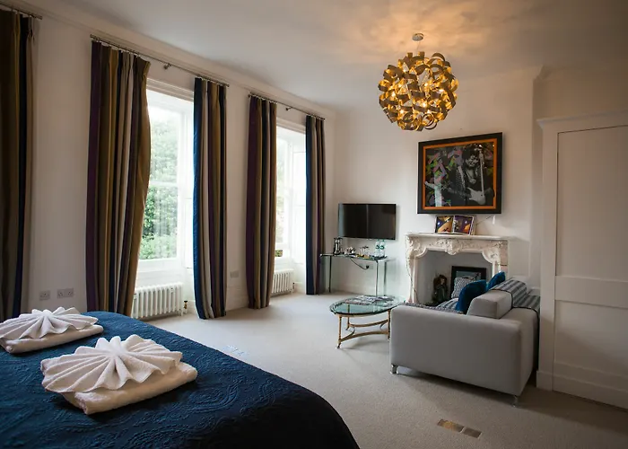 Pension de Famille Berkeley Square House
