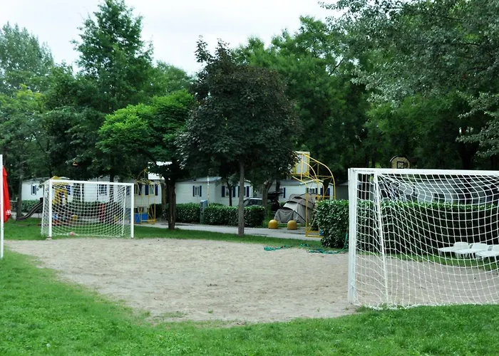 Hotel pres du College: Camping Village Città di Milano