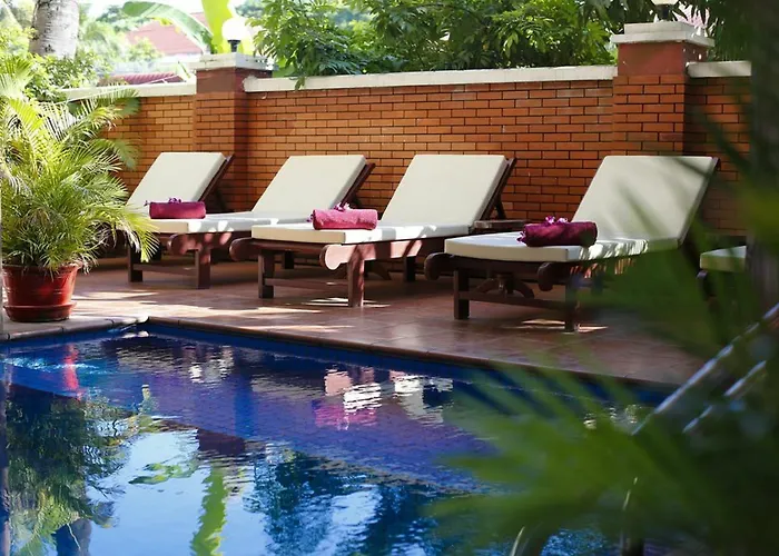 Vacation home: Shadow Angkor Villa