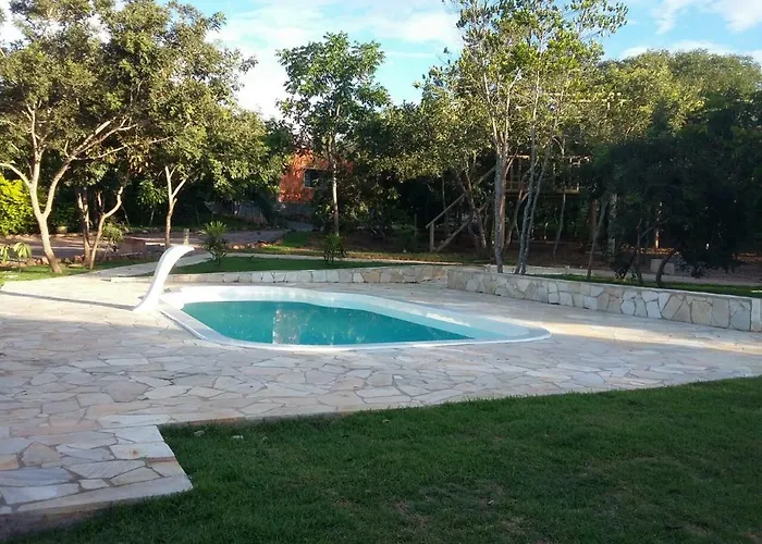 Hotel com piscina: Pousada e Restaurante Maria das Flores