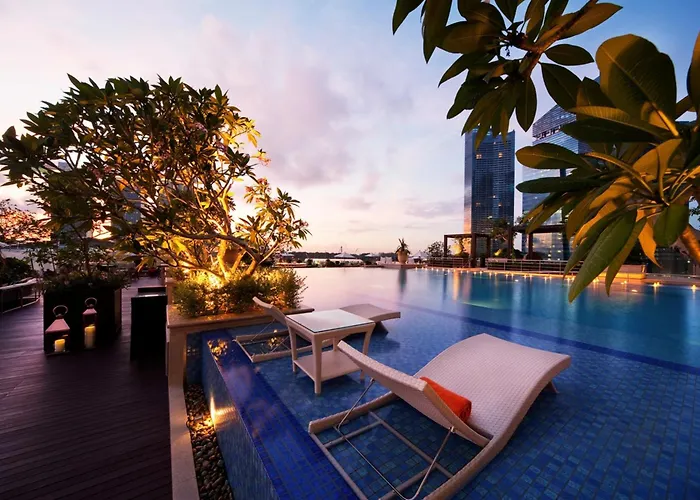 Hotel central: The Fullerton Bay Hotel Singapore