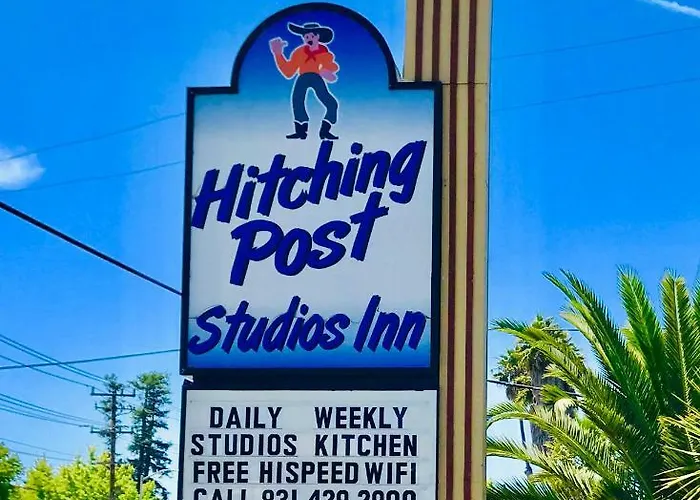 Resort: Hitching Post Studios Inn