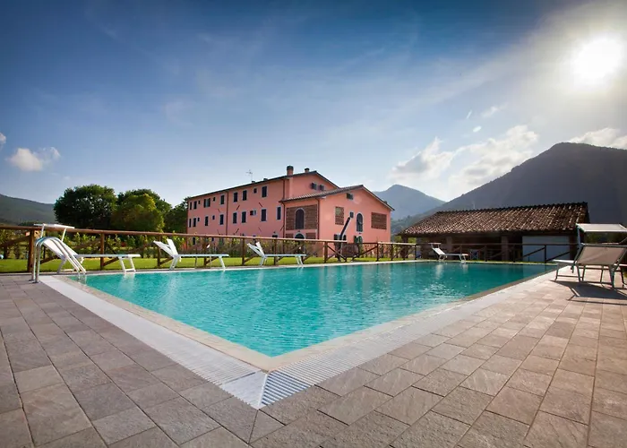 Albergo a parte: Tenuta San Giovanni Lucca