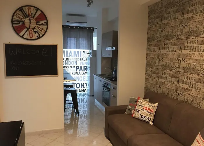 Murena Apartments & Rooms Roma