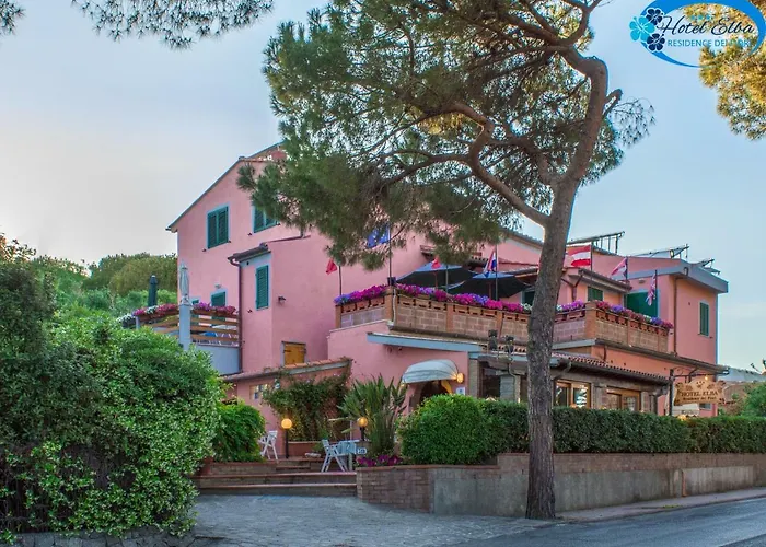 Hotel con piscina: Hotel Elba