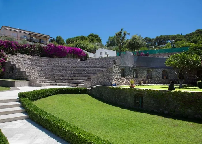 Cabina: La Casa Dei Merli
