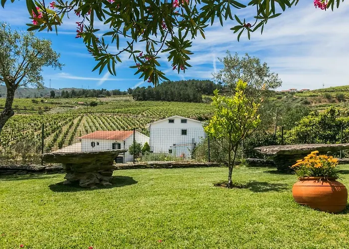 Quinta Da Padrela Winery House