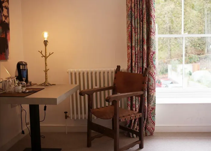 Pension de Famille Berkeley Square House