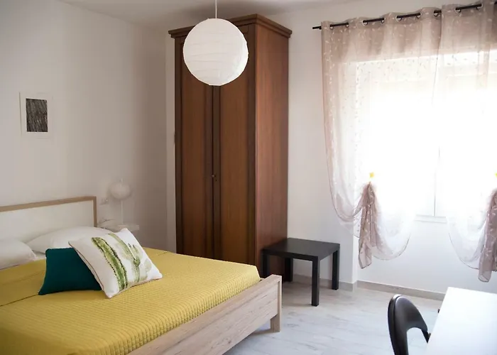 Hotel all'aeroporto: La camera chiara