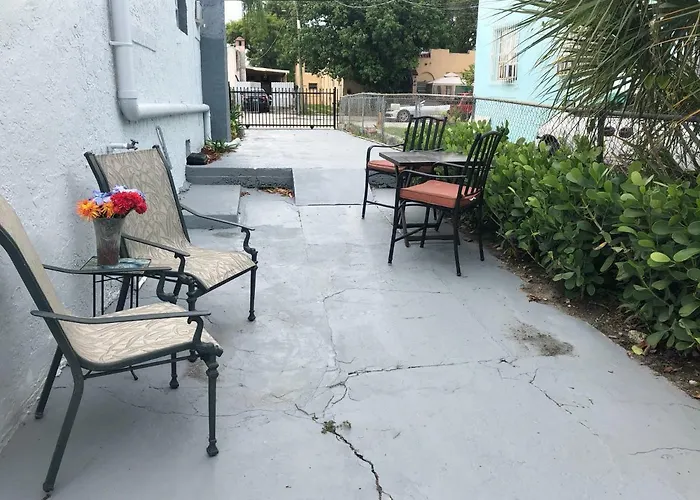 Close To Everything Miami