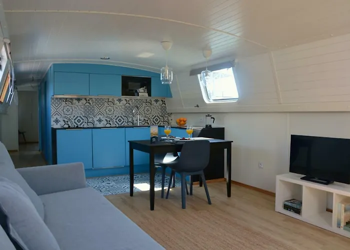 Hotel perto da faculdade: Tagus Marina