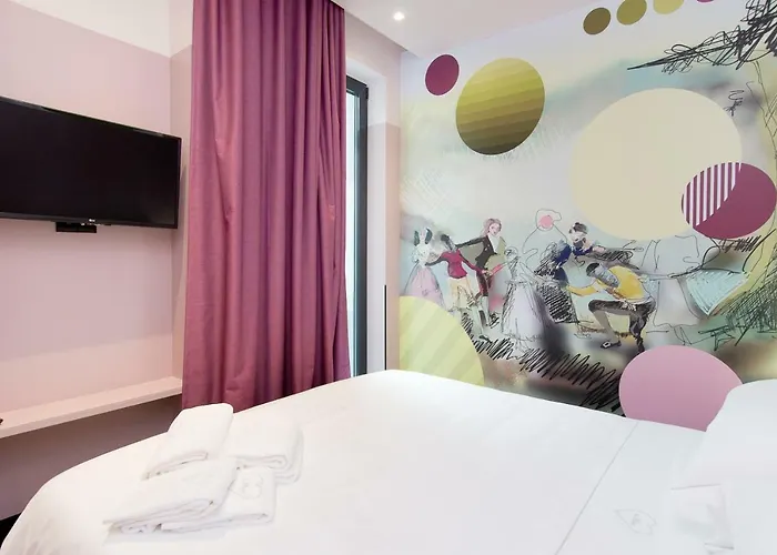 Amor De Dios 17 Boutique Apartments