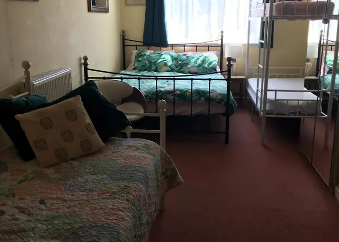 Bed and Breakfast Weyside House