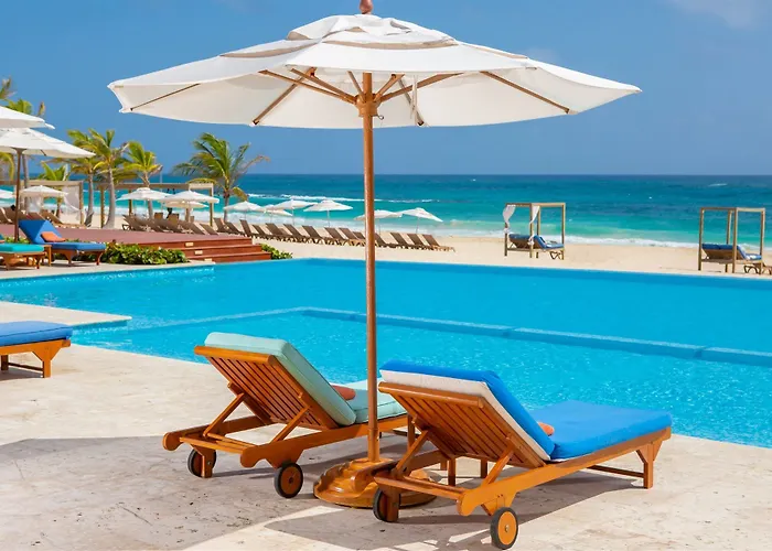 Hotel con vistas: Coral House Suites