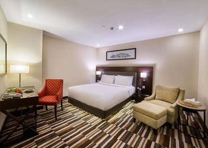 Boutique hotel only: Avari Xpress Gulberg