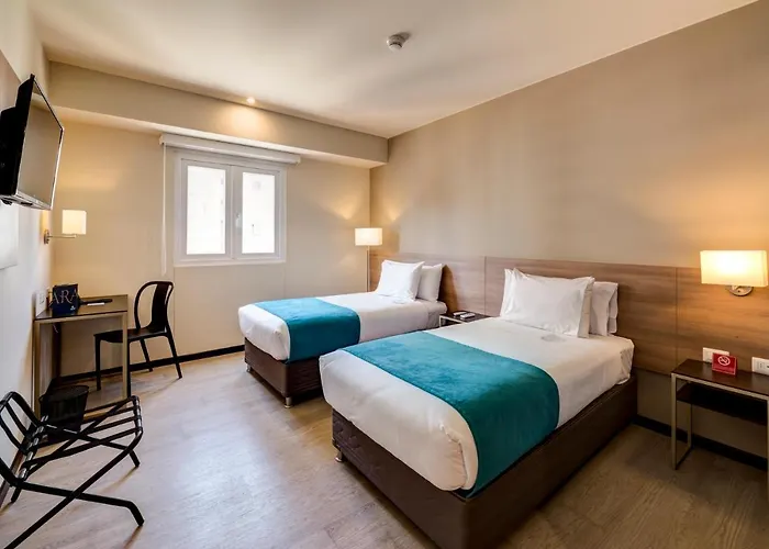 Arawi Miraflores Express