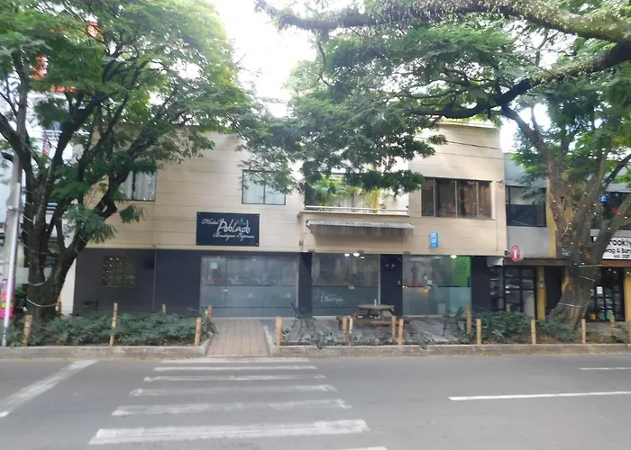 Poblado Boutique Express