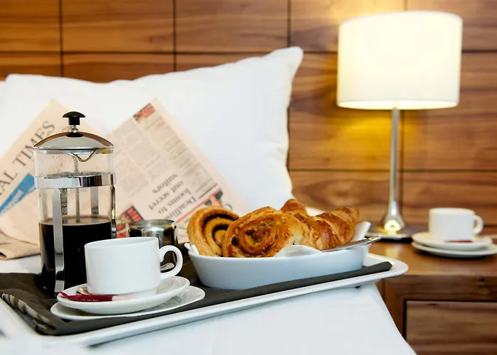 Hotel: The Knight Residence By Mansley