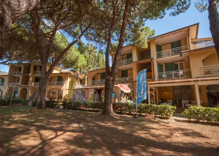 Hotel sulla spiaggia: Residence Golfo Della Lacona