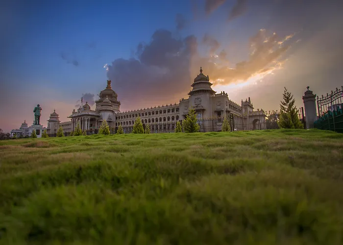 Hotel Royal Blooms Bangalore